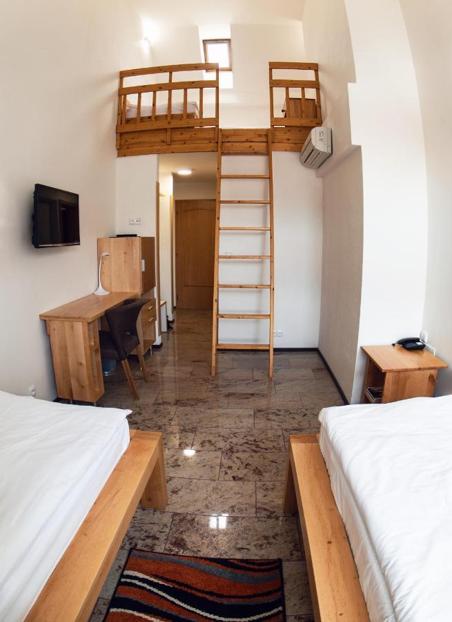 Hotel Slunecni Dvur Brno Extérieur photo