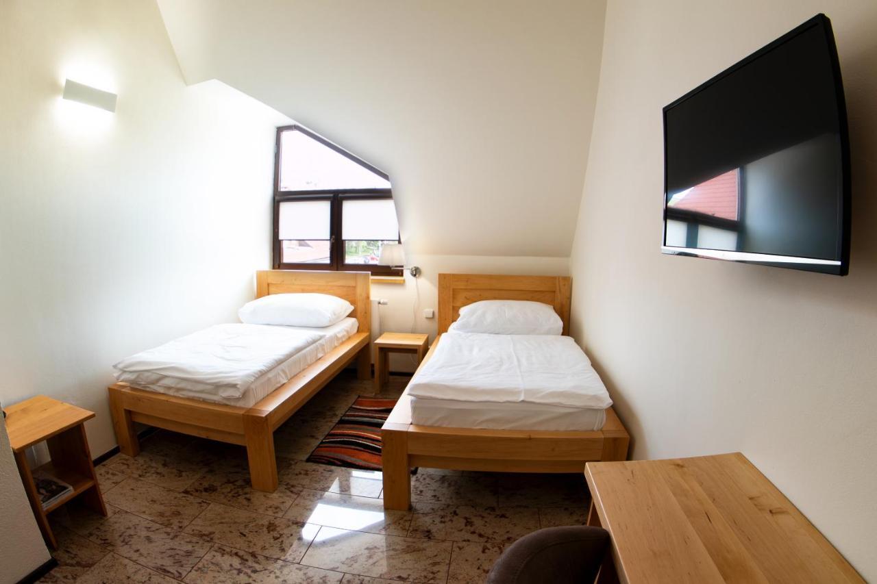 Hotel Slunecni Dvur Brno Extérieur photo